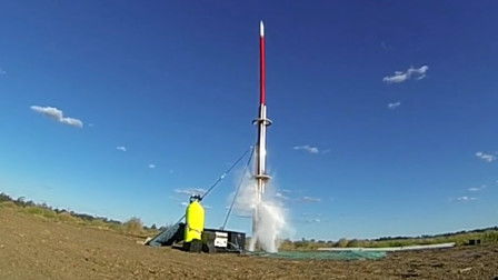 水火箭尾翼什么形状好,水火箭尾翼