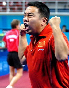 刘国梁简历及个人资料简介乒乓球冠军刘国梁简历