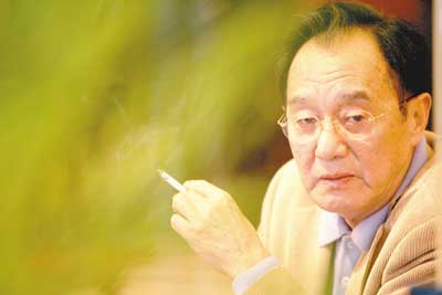 张贤亮绿化树张贤亮的生平简介