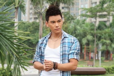 《活佛济公3》在暑期的火热播出,让饰演"蝙蝠精"的丁汇宇迅速走红