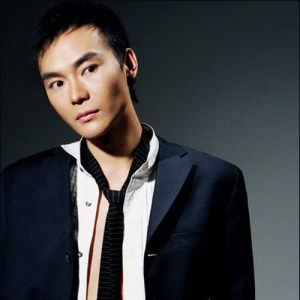 侣皓吉吉侣皓吉吉现在的脸