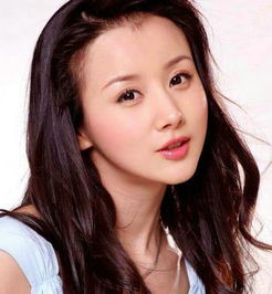 杨亚,出生于安徽省,毕业于上海戏剧学院07导演系,中国内地女演员