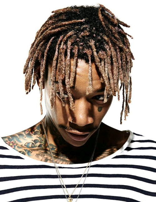 维兹·卡利法(wiz khalifa),本名卡梅伦·吉布里尔·托马斯(cameron