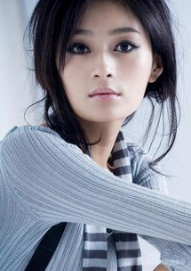 《女人的颜色》是由俞钟执导,凌潇肃,徐筠,芦芳生,王媛可主演的时尚