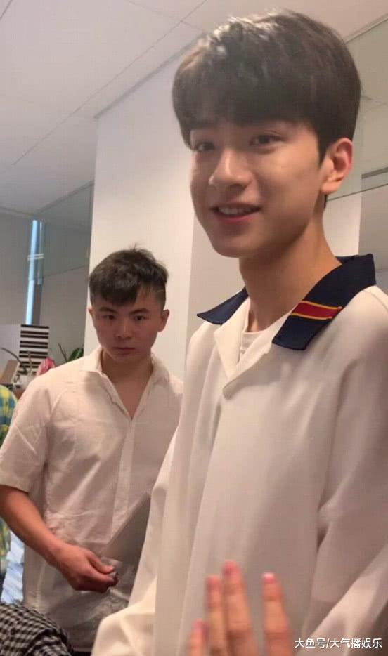唐晓天林一身高对比