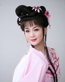 这个演员名叫裘丹莉,当时出演《西游记》时刚刚十五岁,还是个害羞的