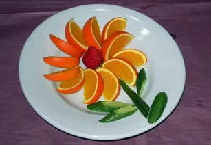 果盘这么做好看又简单 1.准备各种水果,洗净备用.2.