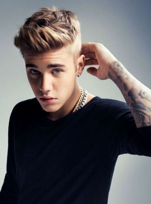 贾斯汀·比伯(justin bieber),1994年3月1日出生于加拿大斯特拉特福