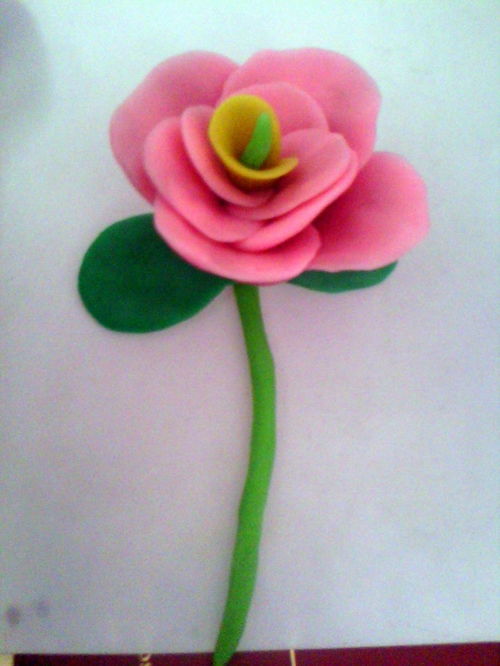 彩泥玫瑰花做法图解(彩泥做玫瑰花步骤图片)_竞价网