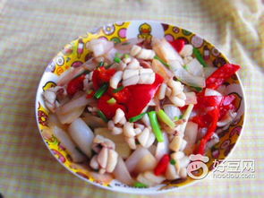 自己在家做洋葱爆炒鱿鱼,怎样才能做的脆嫩美味?