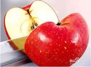 苹果削皮后为什么不变色?