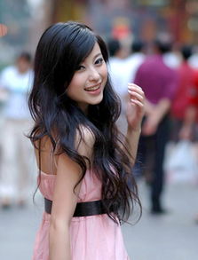 汤芳作品 2007年2月08日 《纯白》即《white》2007年2月15日 午后松花