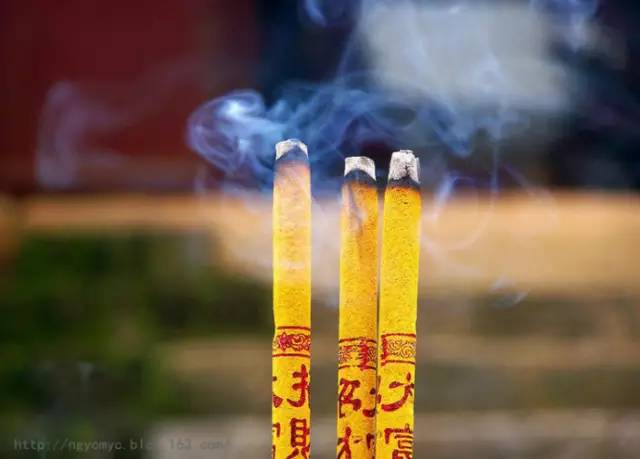 上香的注意事项