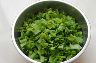 大头菜 香菜 胡萝卜啥的也可以放一起腌制 推荐放些香菜 味道很好 5