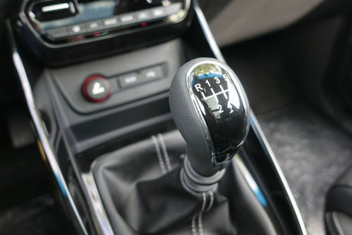 手动挡车怎么开手动挡车怎么开车步骤