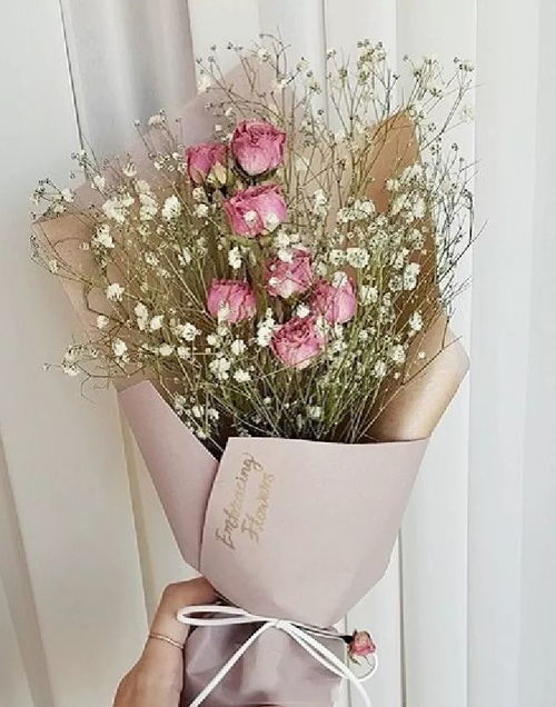 女人收到花的心情短语