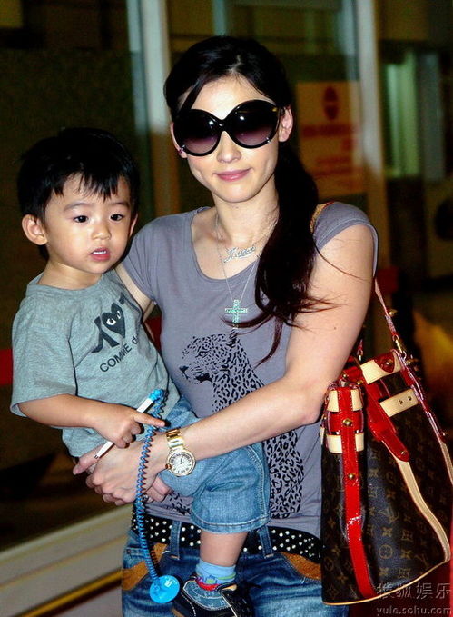 张柏芝两个孩子的名字