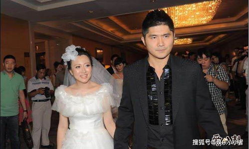 [1]潘长江女儿潘阳的丈夫,两人于2012年7月29日在北京举行结婚典礼.