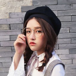 如何正确佩戴贝雷帽?