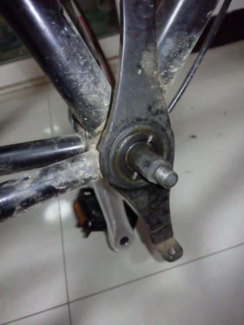 自行车中轴拆卸方法自行车中轴拆卸方法图片