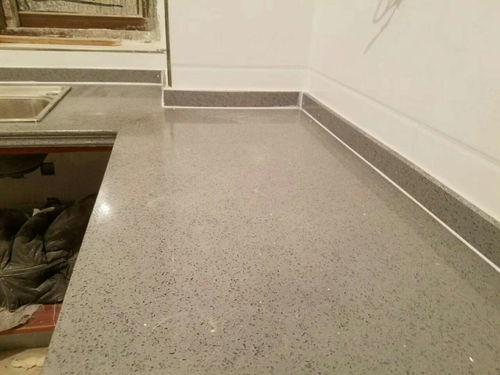 大理石和石英石台面哪个好