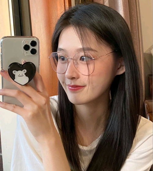 方脸适合什么眼镜框?