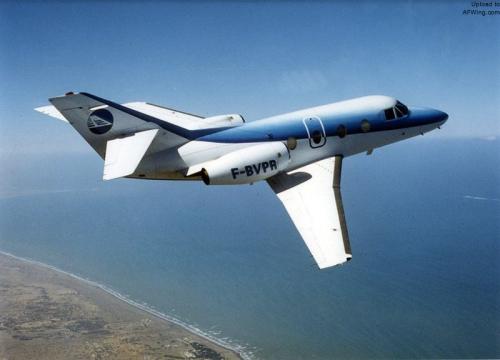 世界上最小的民航飞机图片