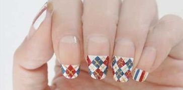 菱形块美甲款式图片