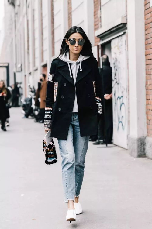 卫衣搭配什么外套好看女图片