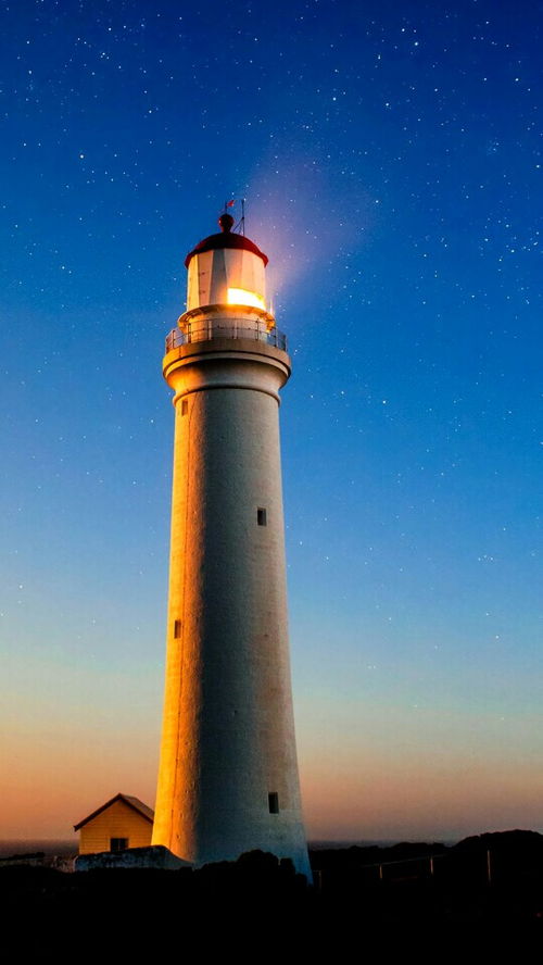 灯塔的作用与象征意义,海上灯塔的作用_竞价网