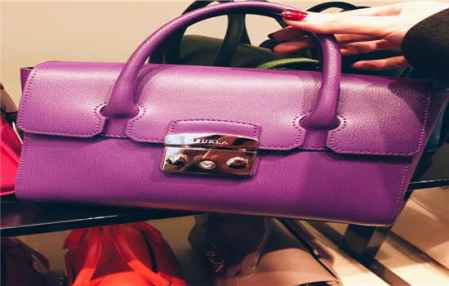 furla属于什么档次的 coach