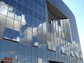 全玻璃幕墙可以做多高