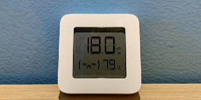 1,实时温度计 这是一款手机温度计,它通过应用内置的温度传感器显示