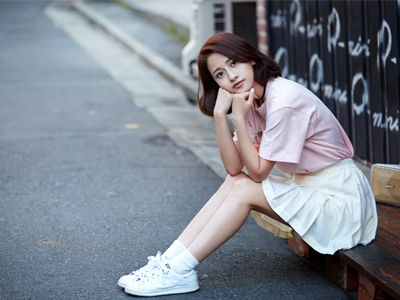 陈雅丽演过的三,陈雅丽老公_竞价网